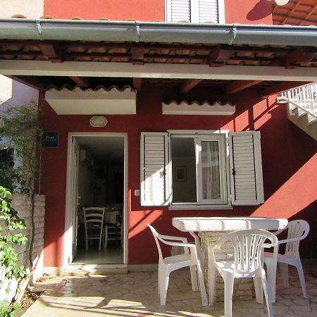 Apartment Matej Pula Exterior foto